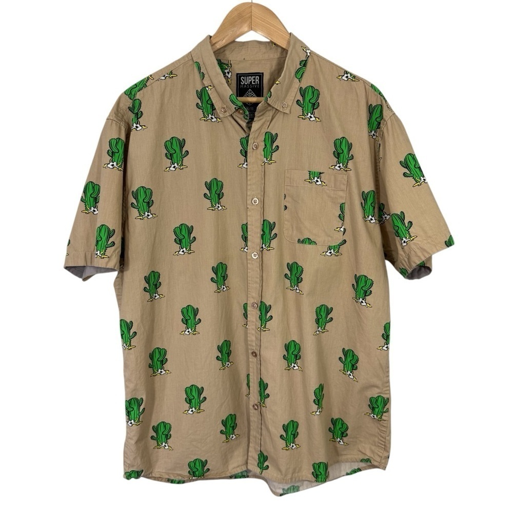 Super Massive Phantom Ranch Button Down Mens XL Cactus Short Sleeve Shirt EUC